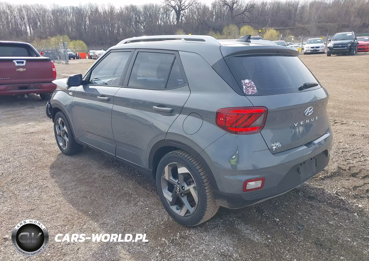 2020 Hyundai Venue Sel VIN:KMHRC8A33LU017938 - 3
