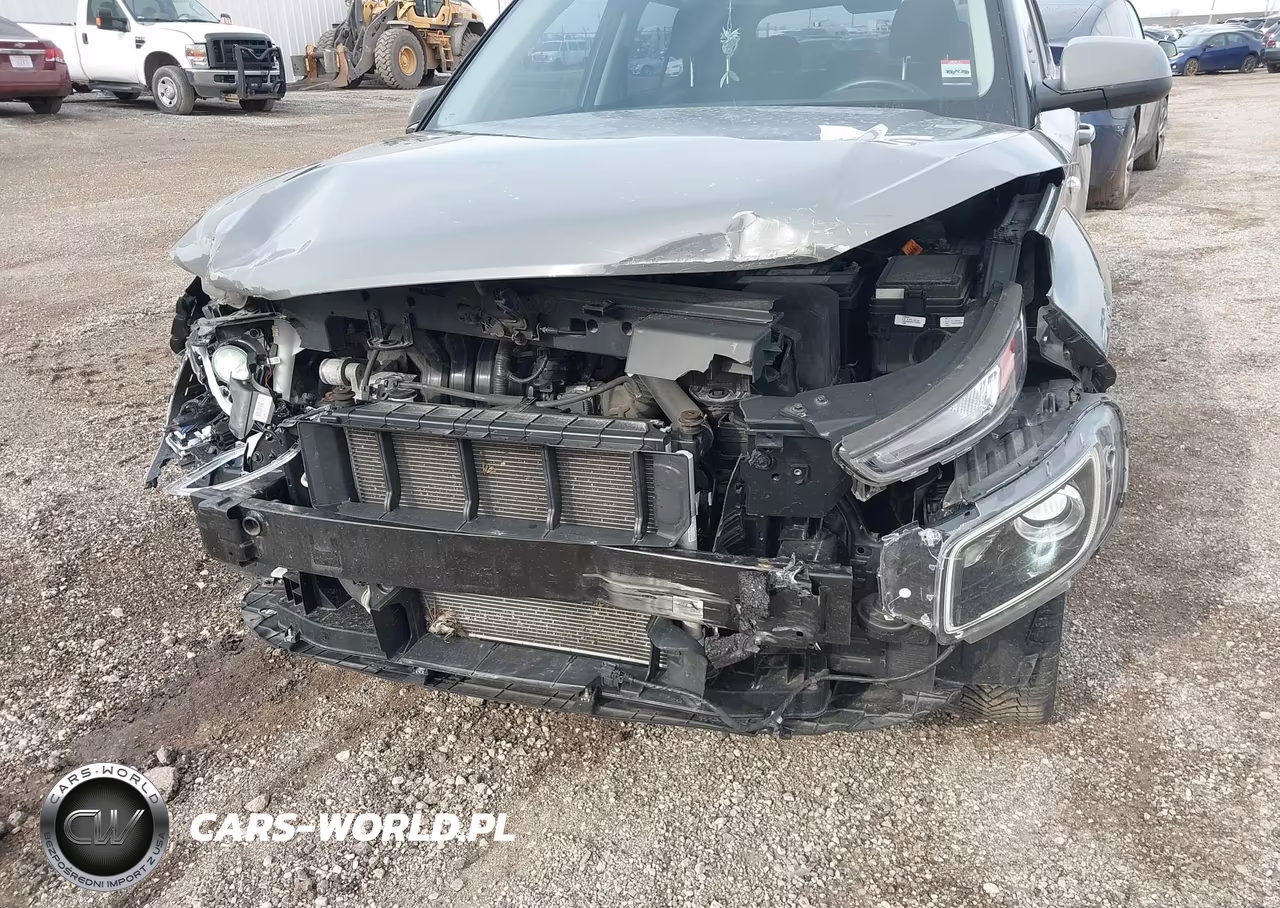 2020 Hyundai Venue Sel VIN:KMHRC8A33LU017938 - 6