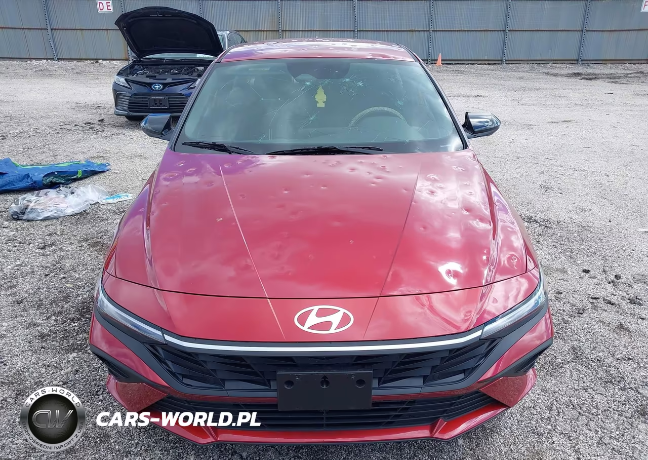2026 Hyundai Elantra Sel Sport VIN:KMHLM4DG4TU135149 - 12