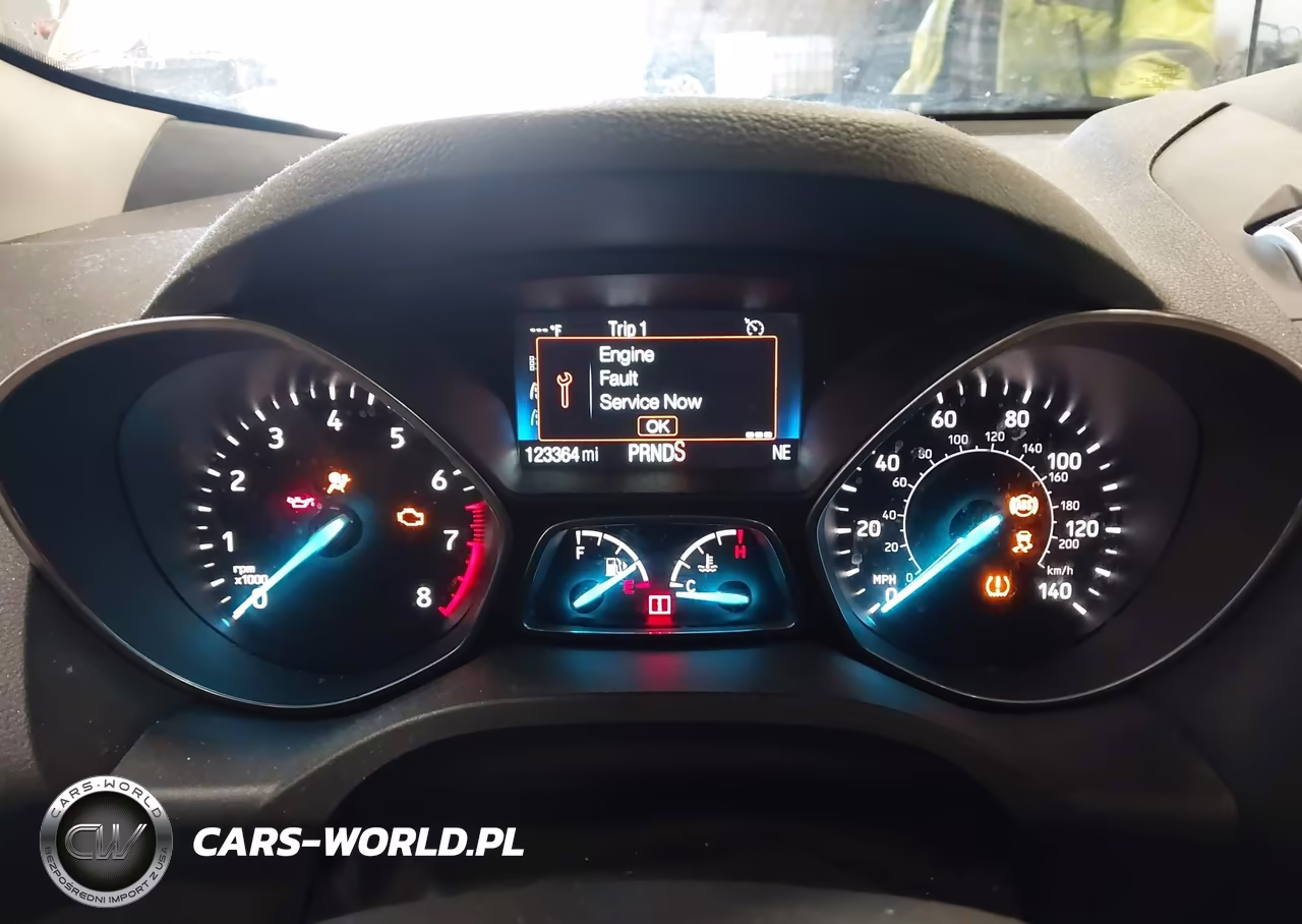 2018 Ford Escape Titanium VIN:1FMCU9J93JUB74587 - 7
