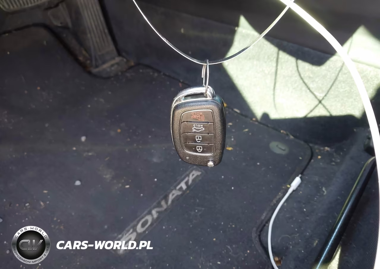 2018 Hyundai Sonata Se VIN:5NPE24AF4JH719380 - 11