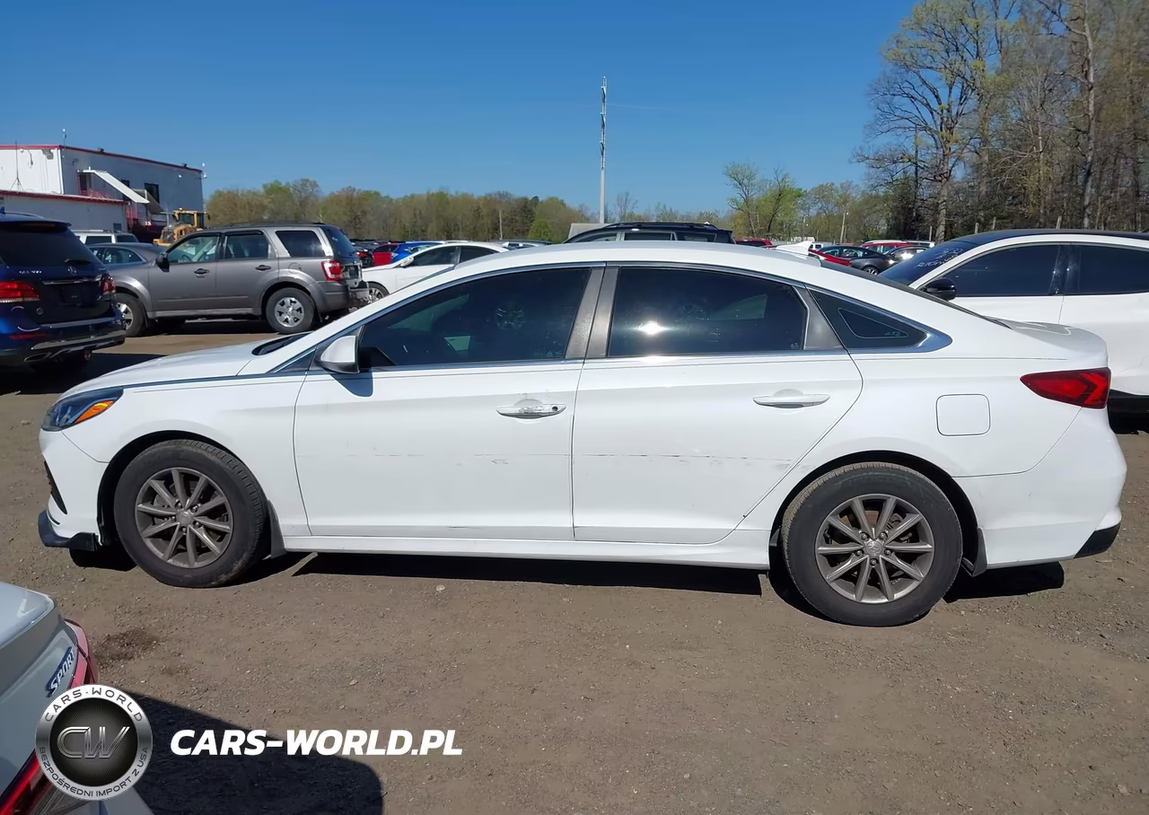 2018 Hyundai Sonata Se VIN:5NPE24AF4JH719380 - 14