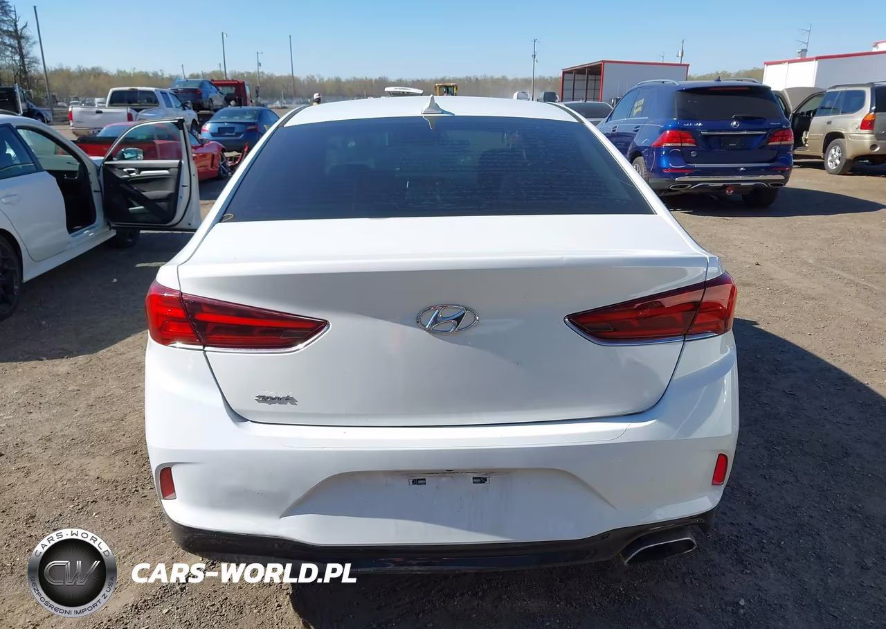2018 Hyundai Sonata Se VIN:5NPE24AF4JH719380 - 16