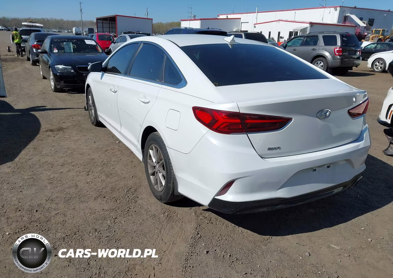 2018 Hyundai Sonata Se VIN:5NPE24AF4JH719380 - 3