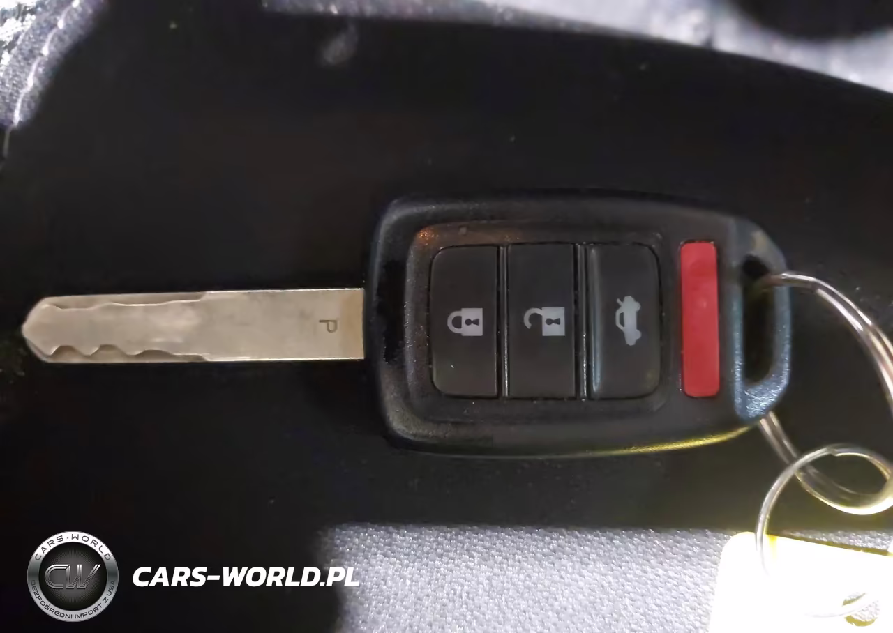 2018 Honda Civic Lx VIN:19XFC2F56JE200194 - 11