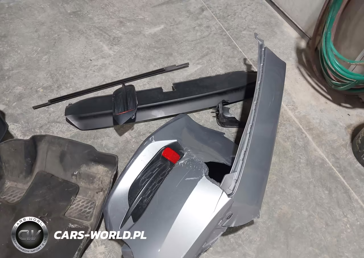 2018 Honda Civic Lx VIN:19XFC2F56JE200194 - 12