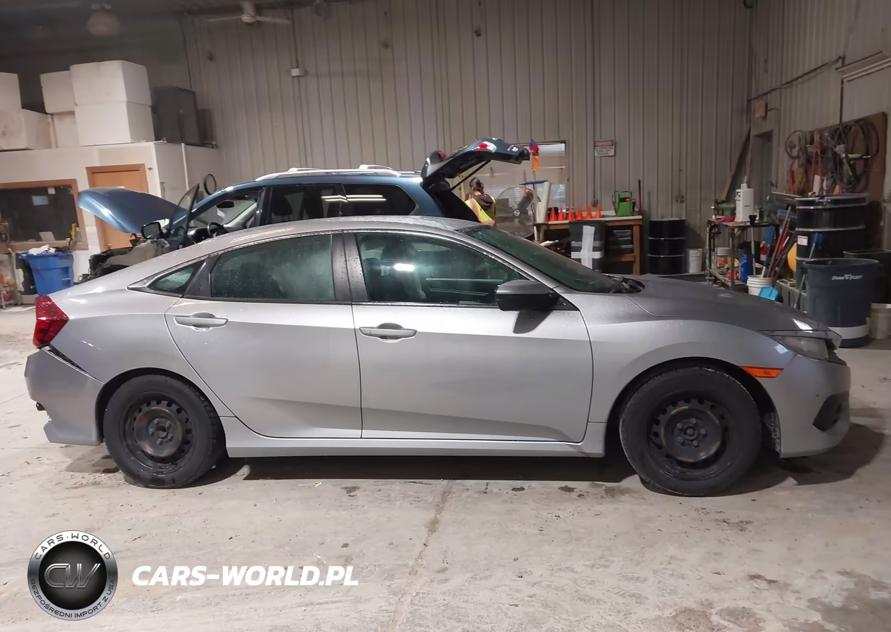 2018 Honda Civic Lx VIN:19XFC2F56JE200194 - 14