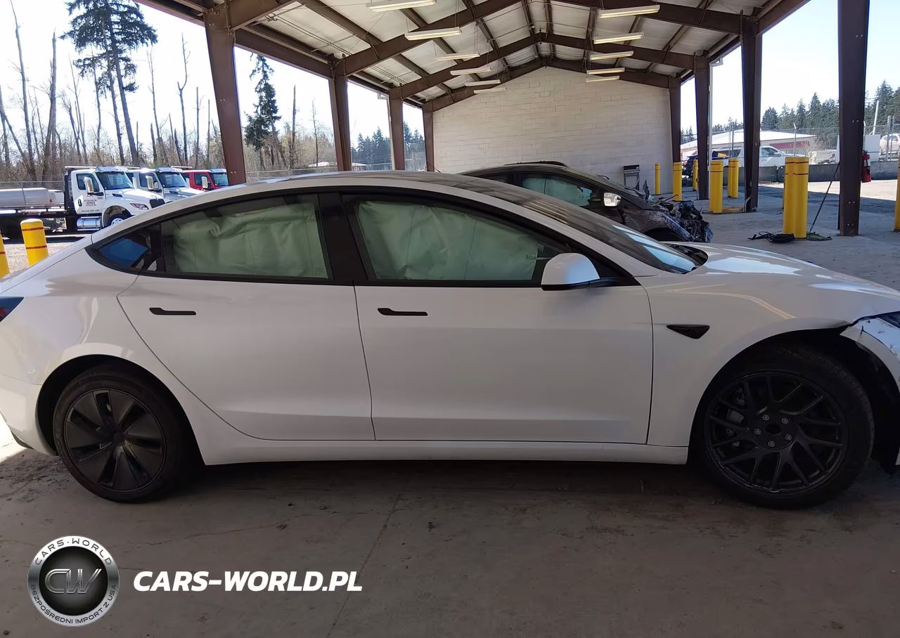 2026 Tesla Model 3 Premium Rear-Wheel Drive-Standard Rear-Wheel Drive VIN:5YJ3E1EA5TF147443 - 14