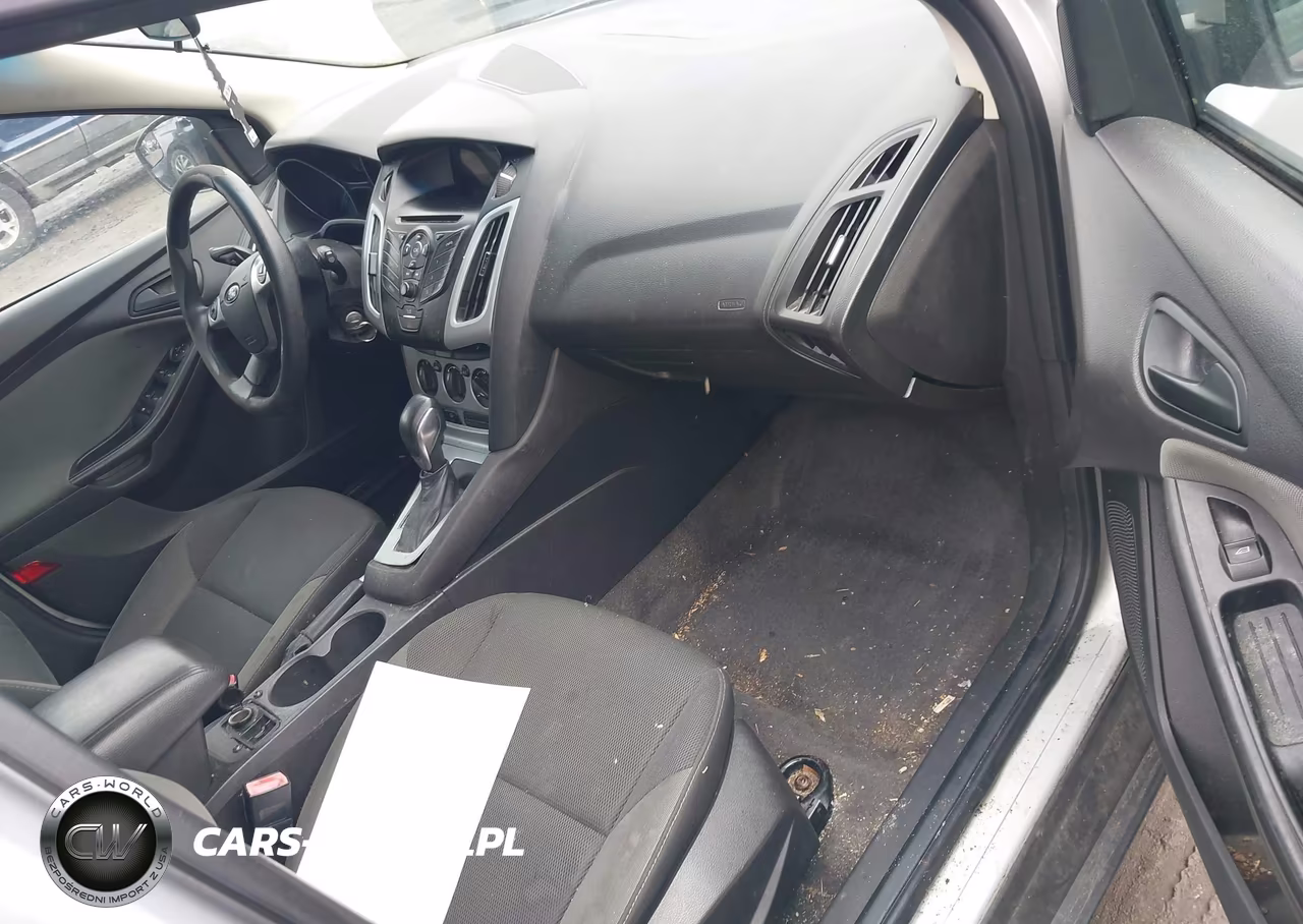 2012 Ford Focus Se VIN:1FAHP3K21CL175672 - 5