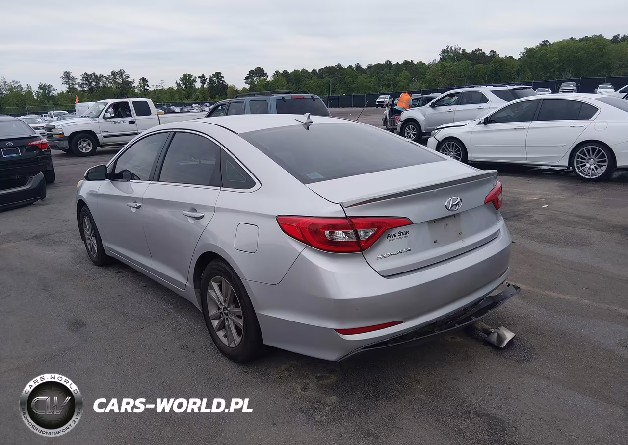 2015 Hyundai Sonata Se VIN:5NPE24AF7FH155036 - 3