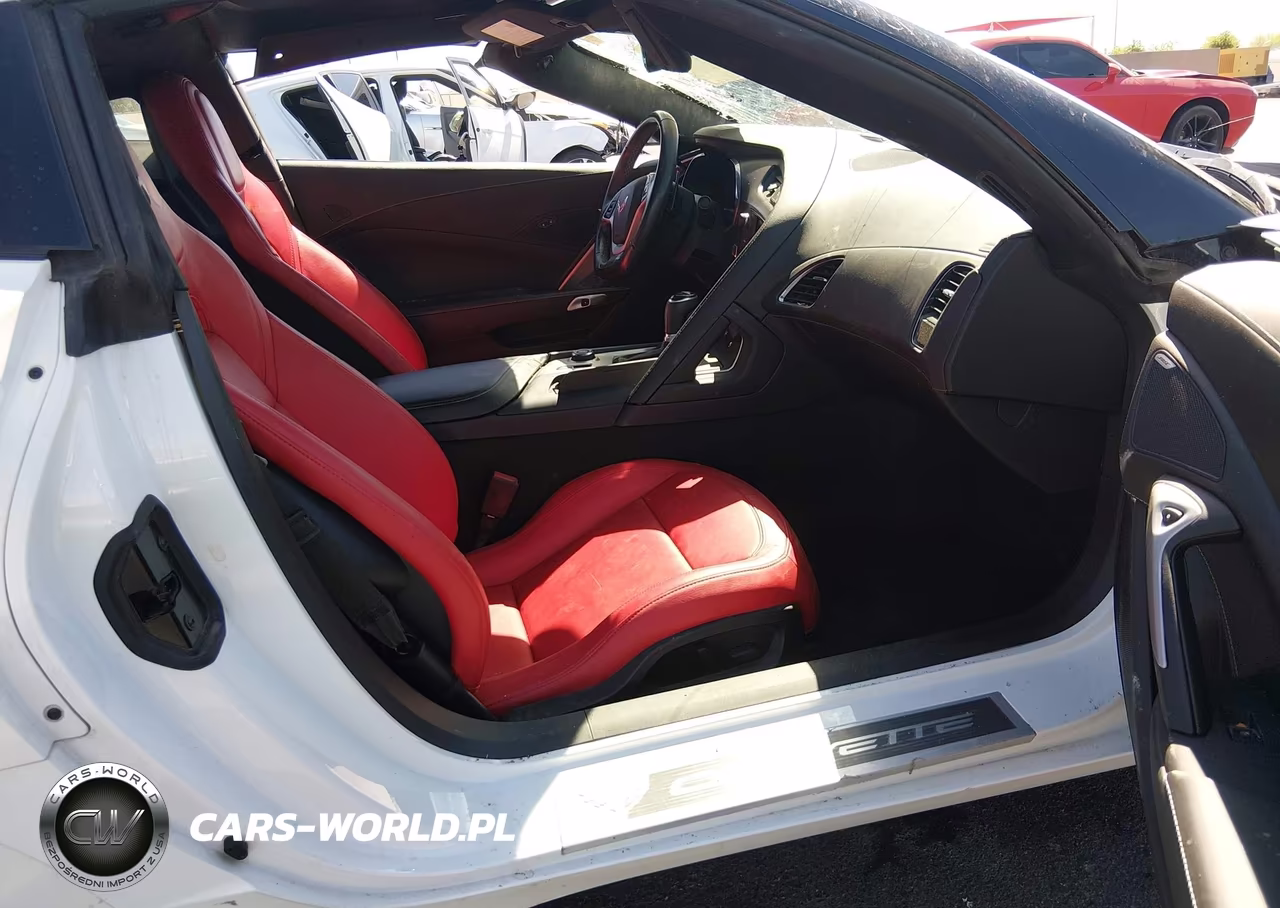 2019 Chevrolet Corvette Stingray VIN:1G1YB2D78K5123897 - 5