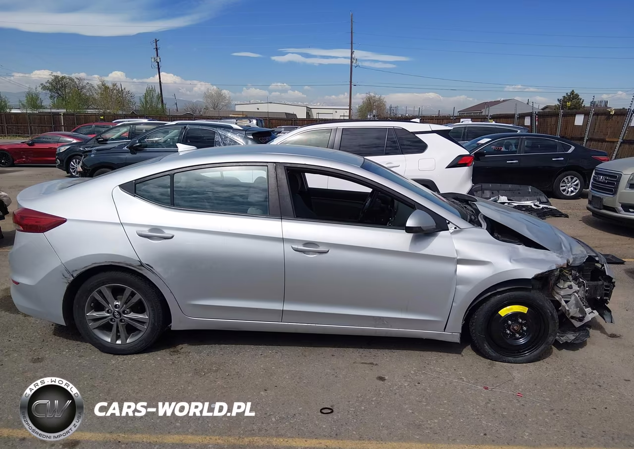 2017 Hyundai Elantra Se VIN:5NPD84LF5HH140562 - 13