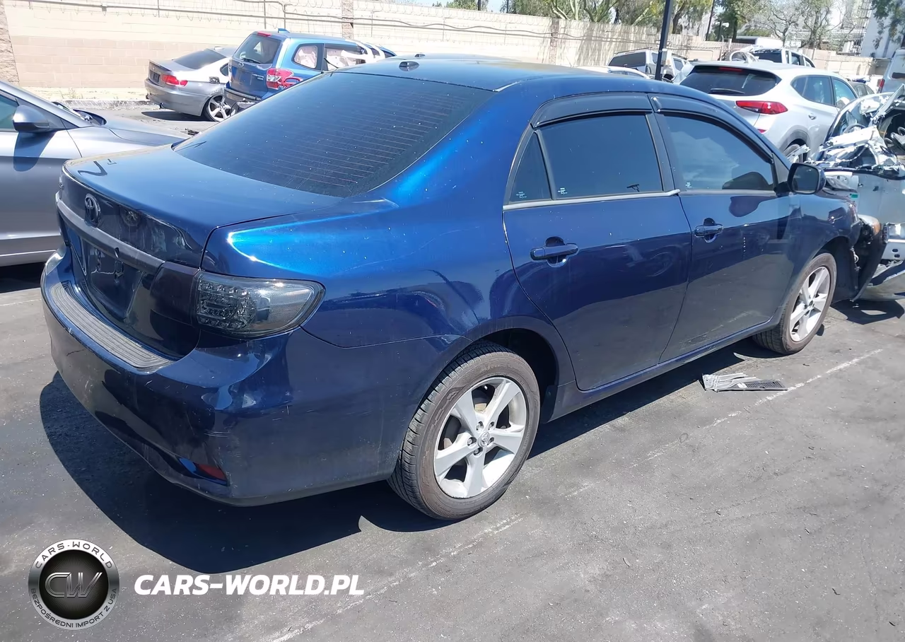 2012 Toyota Corolla Le VIN:5YFBU4EE9CP043903 - 4