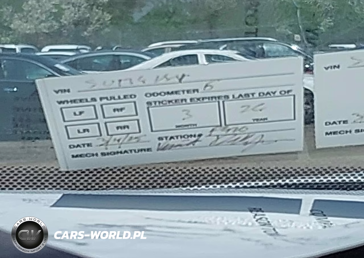 2025 Toyota Rav4 Hybrid Xle VIN:4T3RWRFV3SU176181 - 16