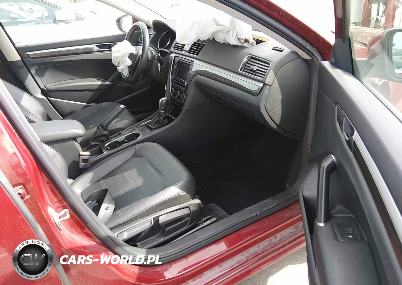2018 Volkswagen Passat 2.0T Se VIN:1VWBA7A34JC025004 - 5