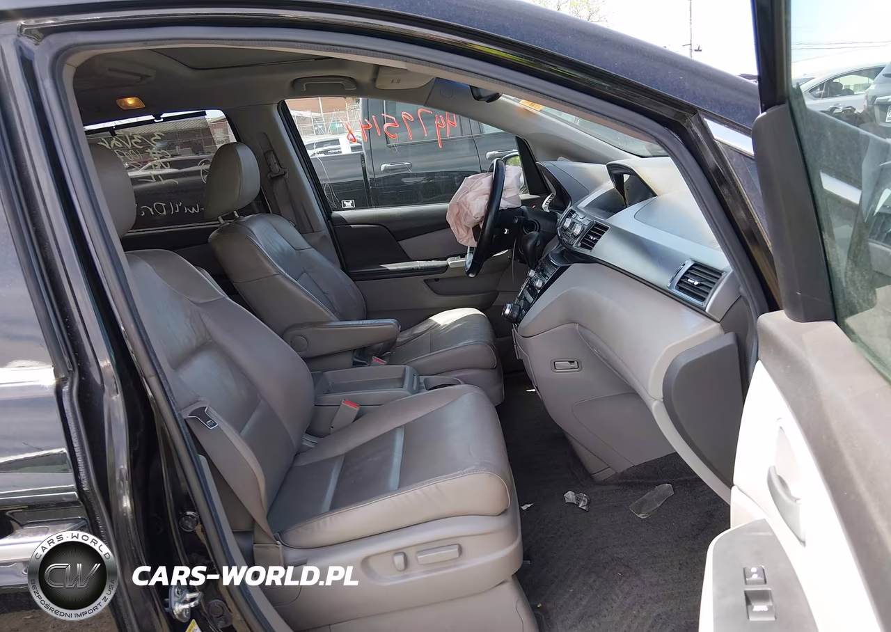2012 Honda Odyssey Touring-Touring Elite VIN:5FNRL5H92CB085606 - 5