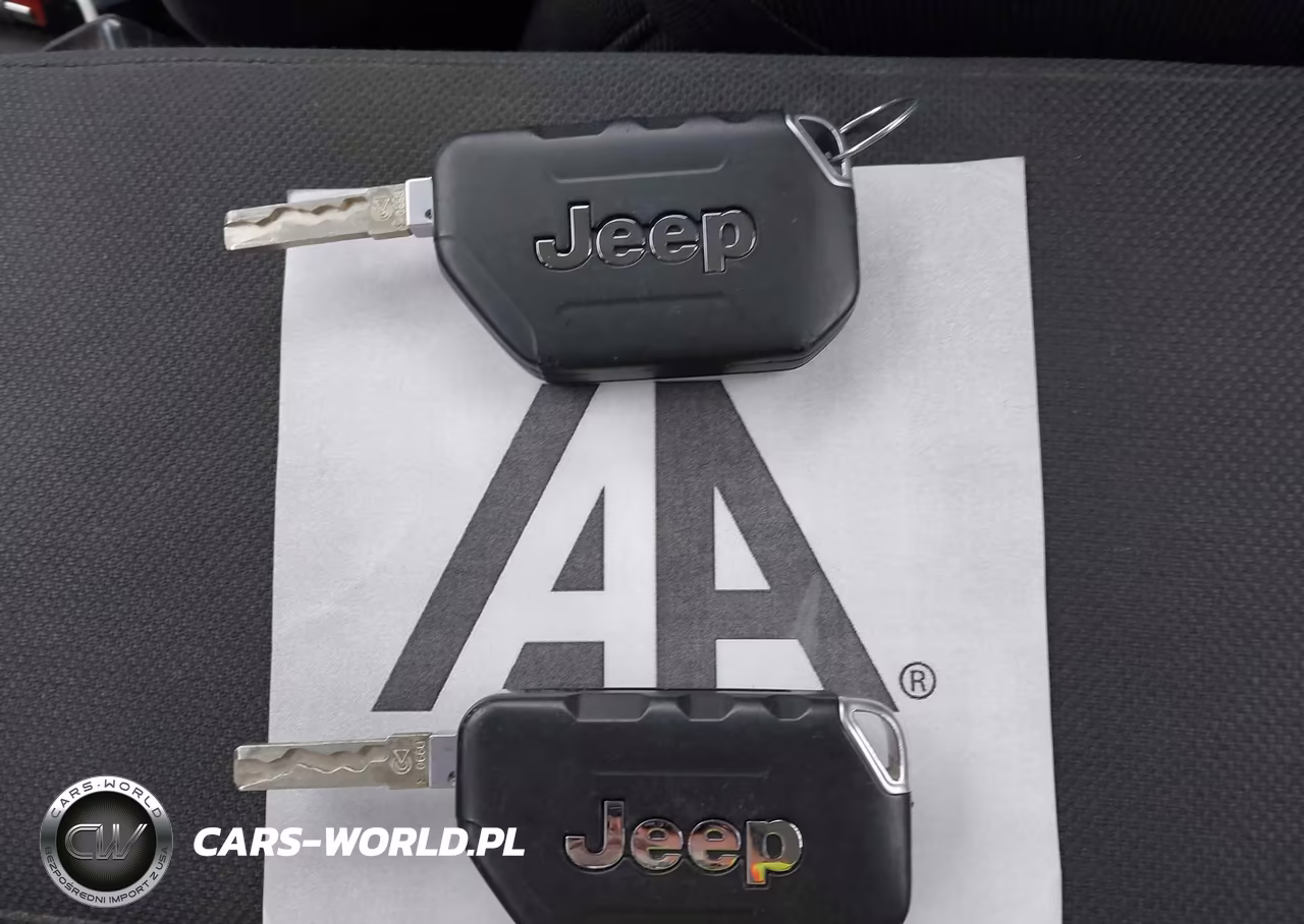 2021 Jeep Wrangler Unlimited Willys Sport 4X4 VIN:1C4HJXDG9MW692522 - 11