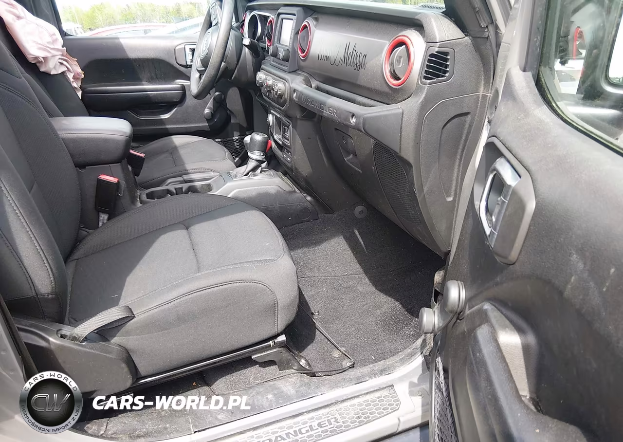 2021 Jeep Wrangler Unlimited Willys Sport 4X4 VIN:1C4HJXDG9MW692522 - 5
