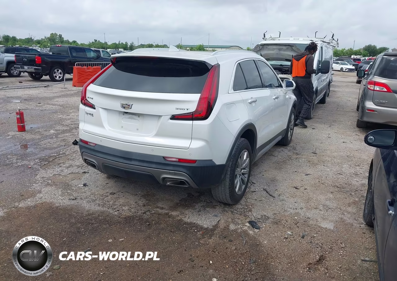 2020 Cadillac Xt4 Fwd Premium Luxury VIN:1GYFZCR44LF037796 - 4