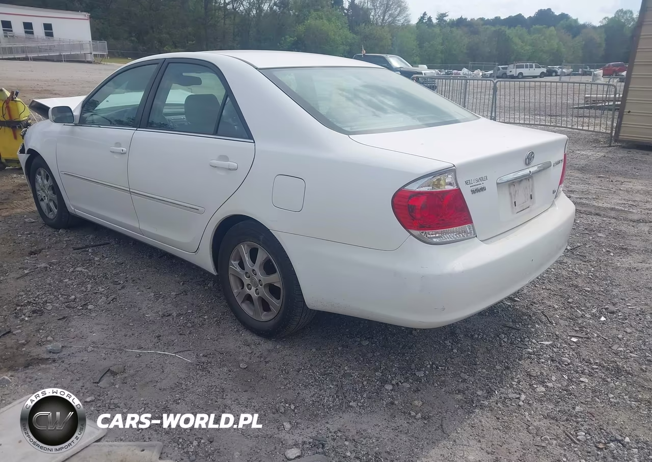 2005 Toyota Camry Xle V6 VIN:4T1BF30K95U093347 - 3