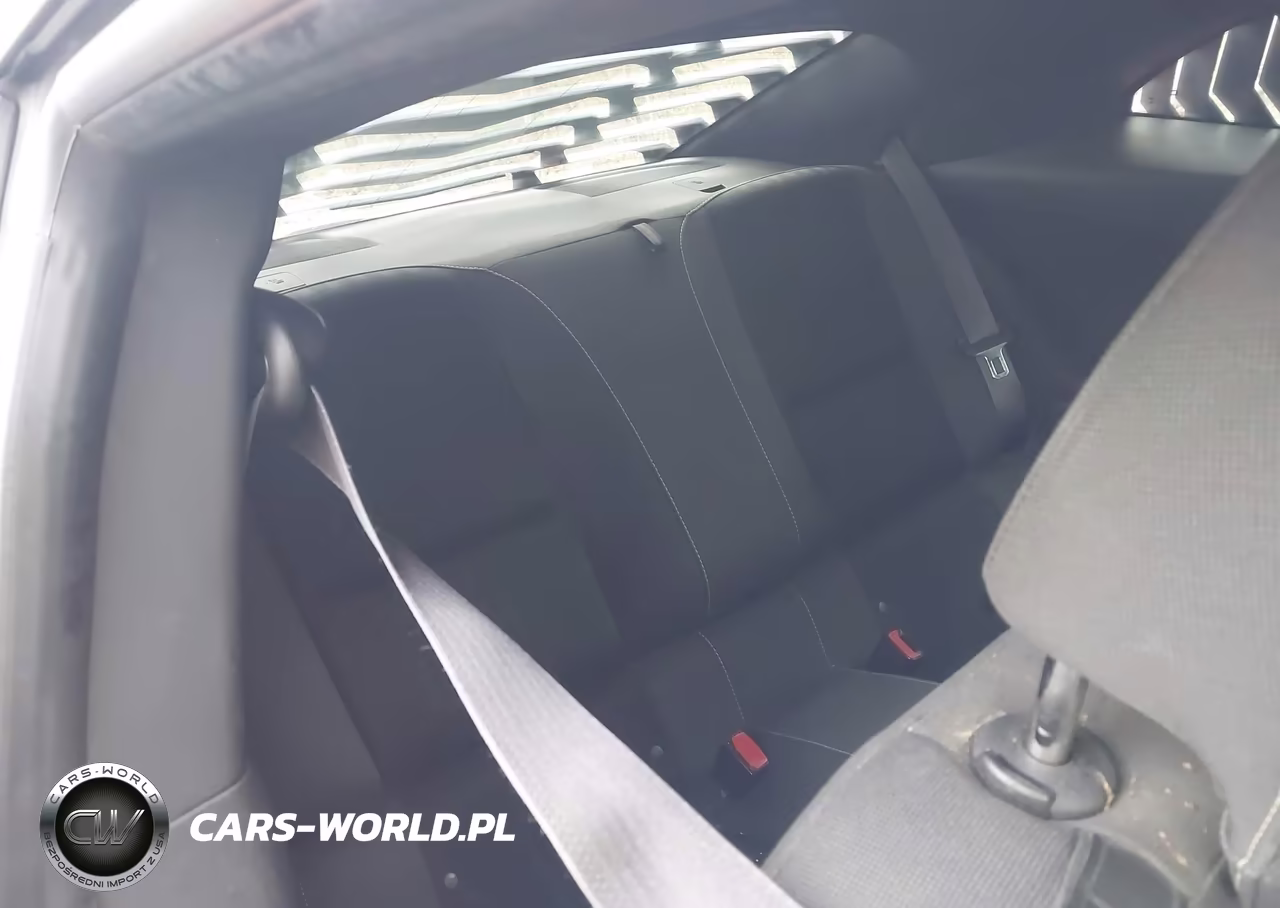 2015 Chevrolet Camaro 2Ls VIN:2G1FB1E35F9170813 - 8