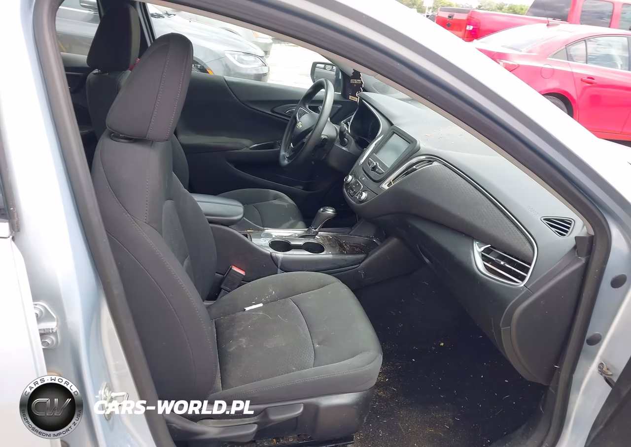2017 Chevrolet Malibu 1Lt VIN:1G1ZE5ST5HF129012 - 5