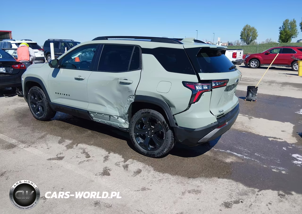 2026 Chevrolet Equinox Fwd Lt VIN:3GNAXHEG1TL302514 - 3