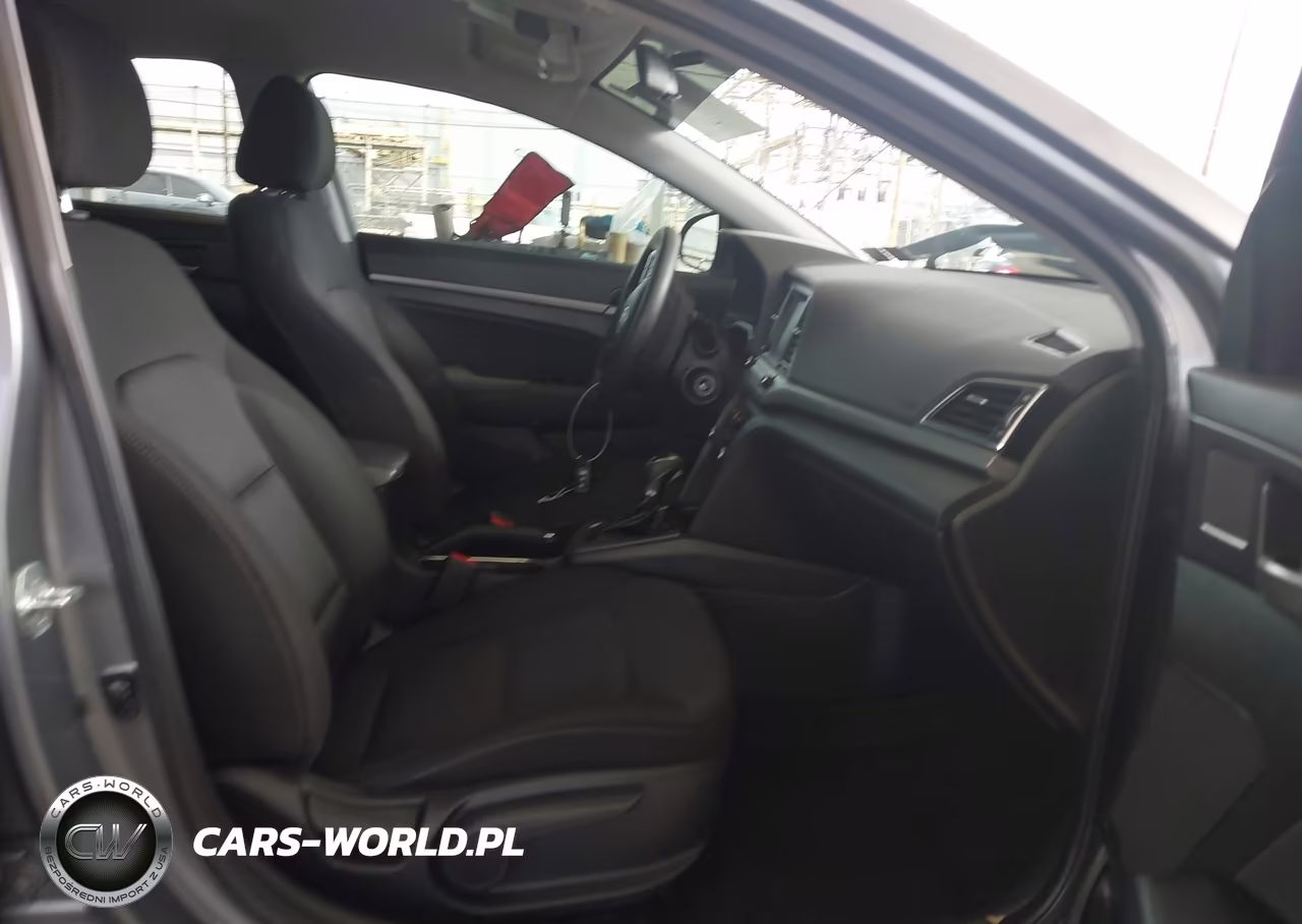 2018 Hyundai Elantra Sel VIN:5NPD84LF8JH368741 - 5