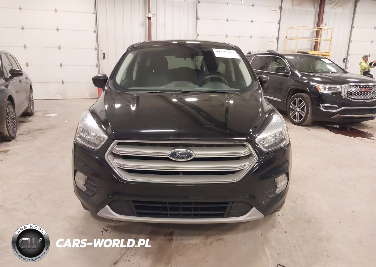 2019 Ford Escape Se VIN:1FMCU9GD8KUB38228 - 6