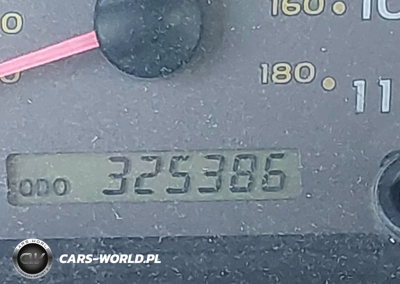 2004 Toyota Sequoia Limited V8 VIN:5TDBT48A24S233384 - 15