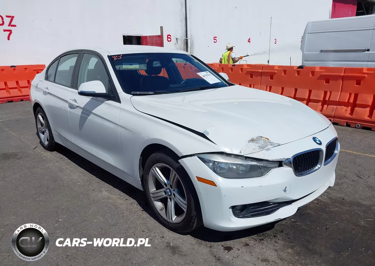 2014 BMW 320I – zdjęcie 1 z 16