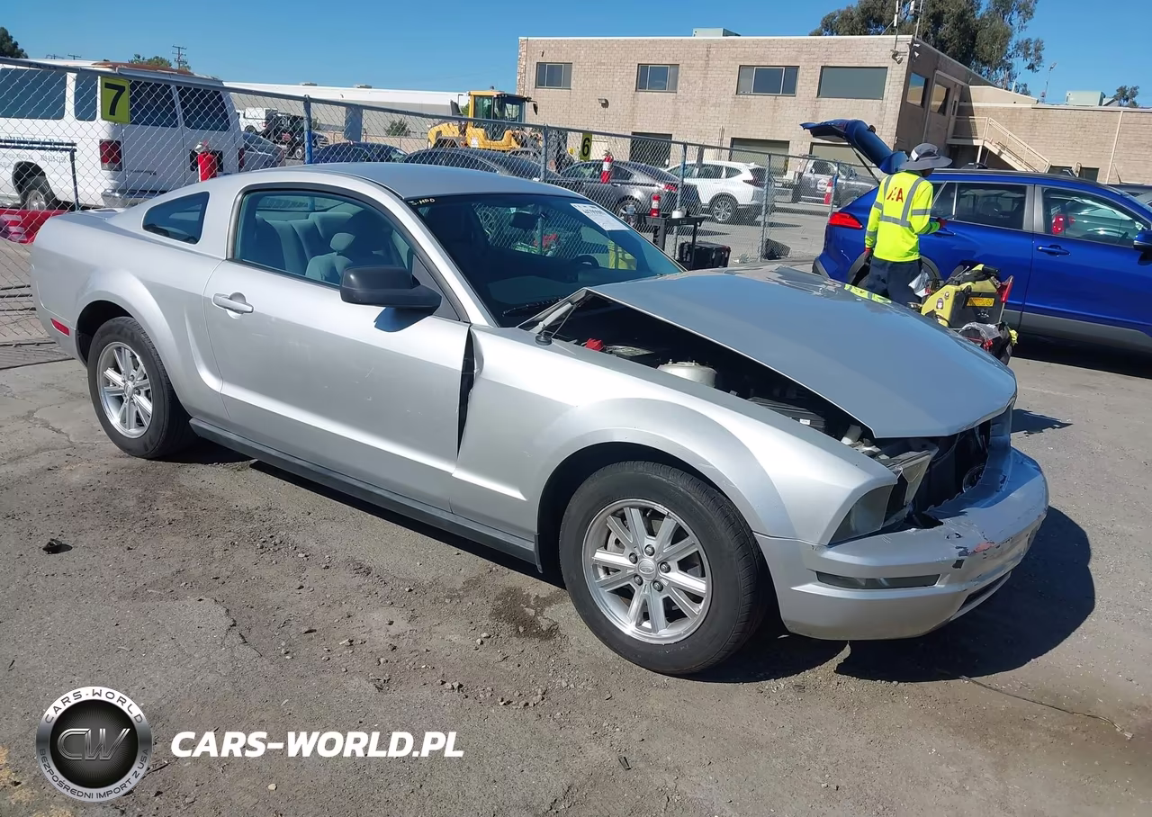 2008 Ford Mustang V6 Deluxe-V6 Premium