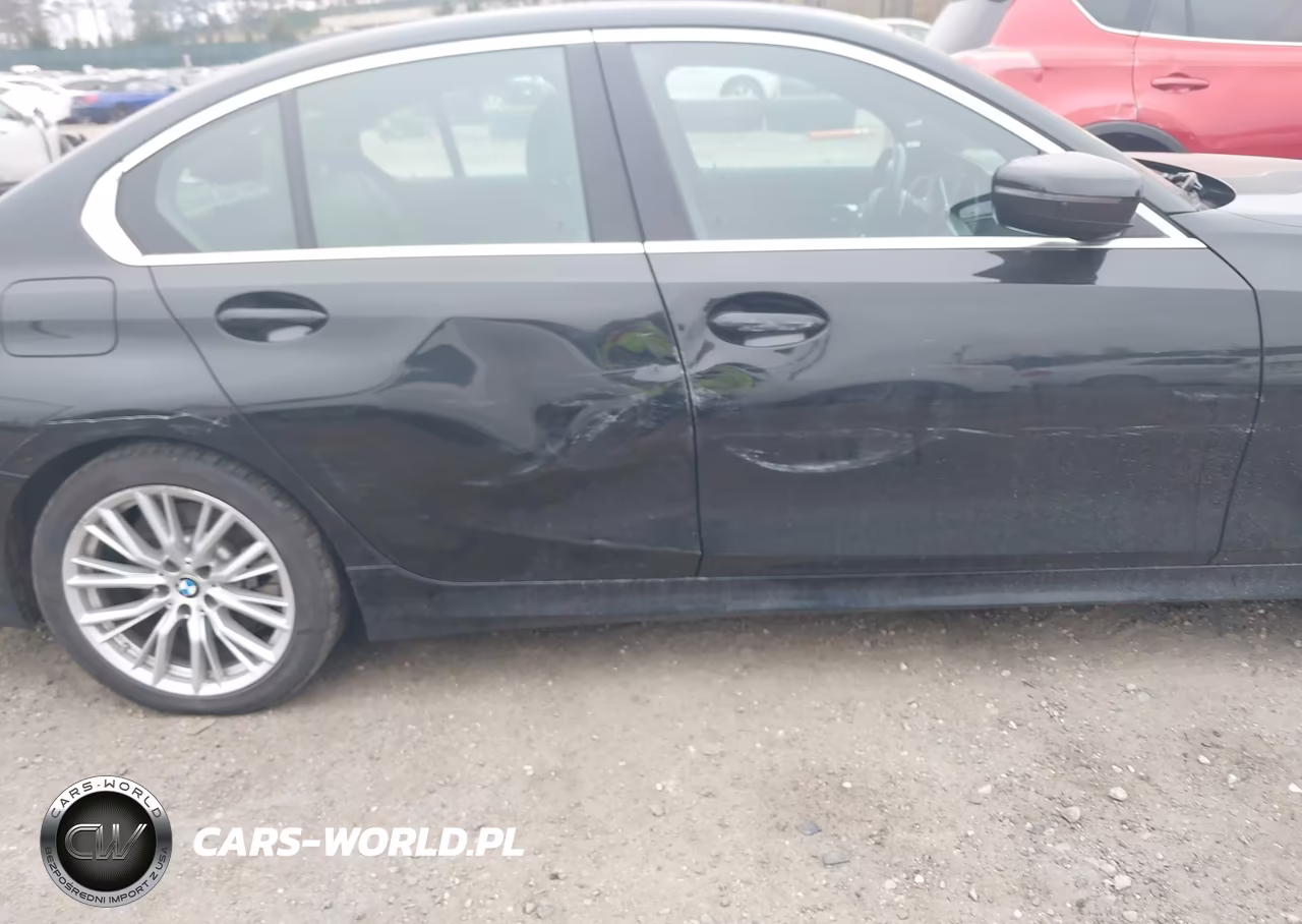 2024 BMW 330I xDrive VIN:3MW89FF06R8E37651 - 17