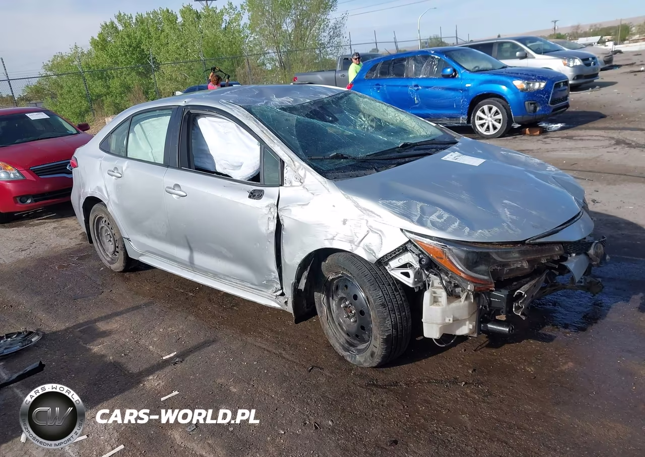 2022 Toyota Corolla Le – zdjęcie 1 z 17