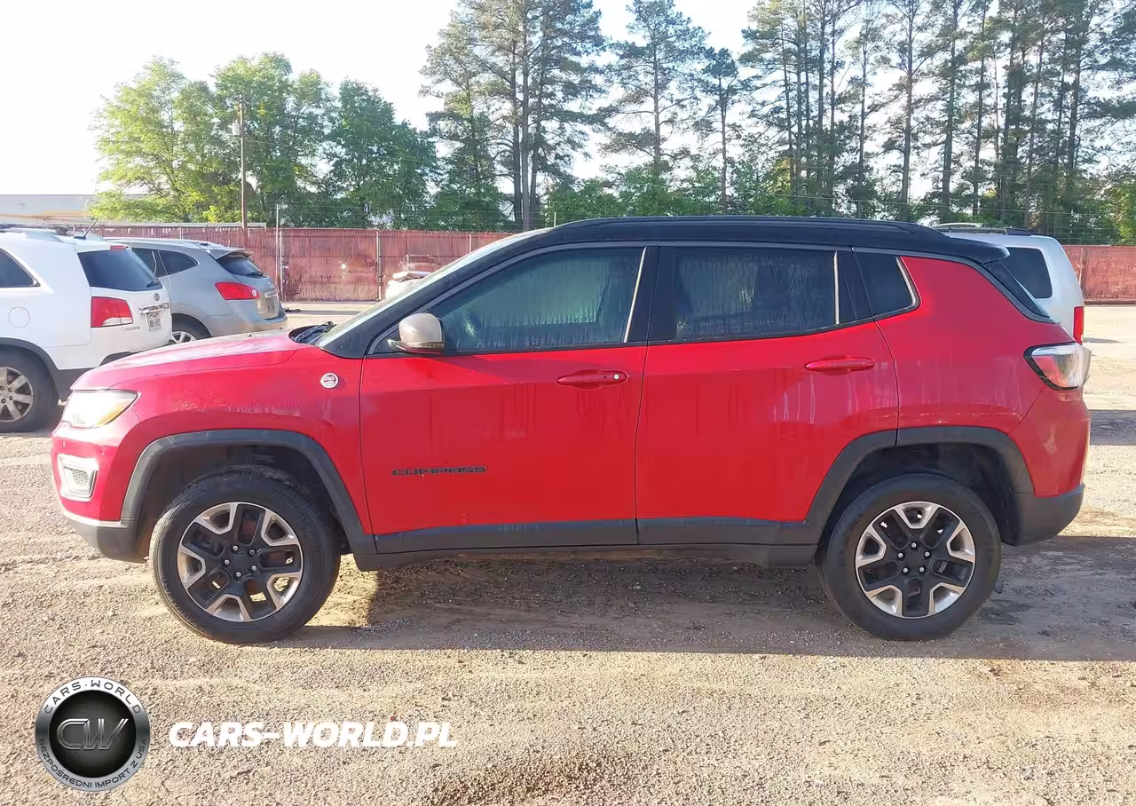 2018 Jeep Compass Trailhawk 4X4 VIN:3C4NJDDB9JT450952 - 14