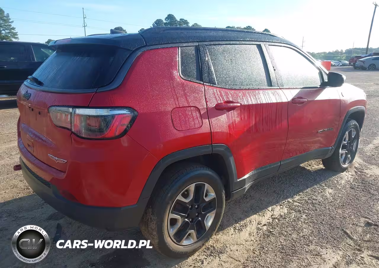 2018 Jeep Compass Trailhawk 4X4 VIN:3C4NJDDB9JT450952 - 4
