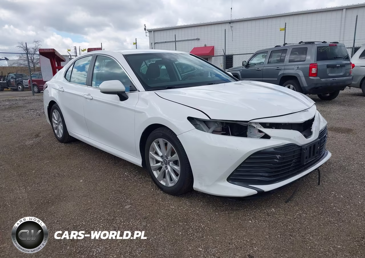 2020 Toyota Camry Le