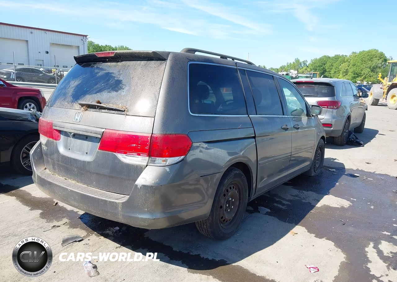 2010 Honda Odyssey Ex VIN:5FNRL3H56AB063297 - 4