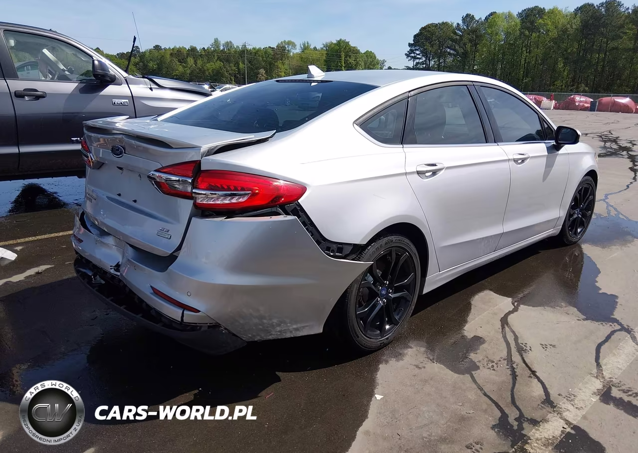 2019 Ford Fusion Se VIN:3FA6P0HD6KR101873 - 4