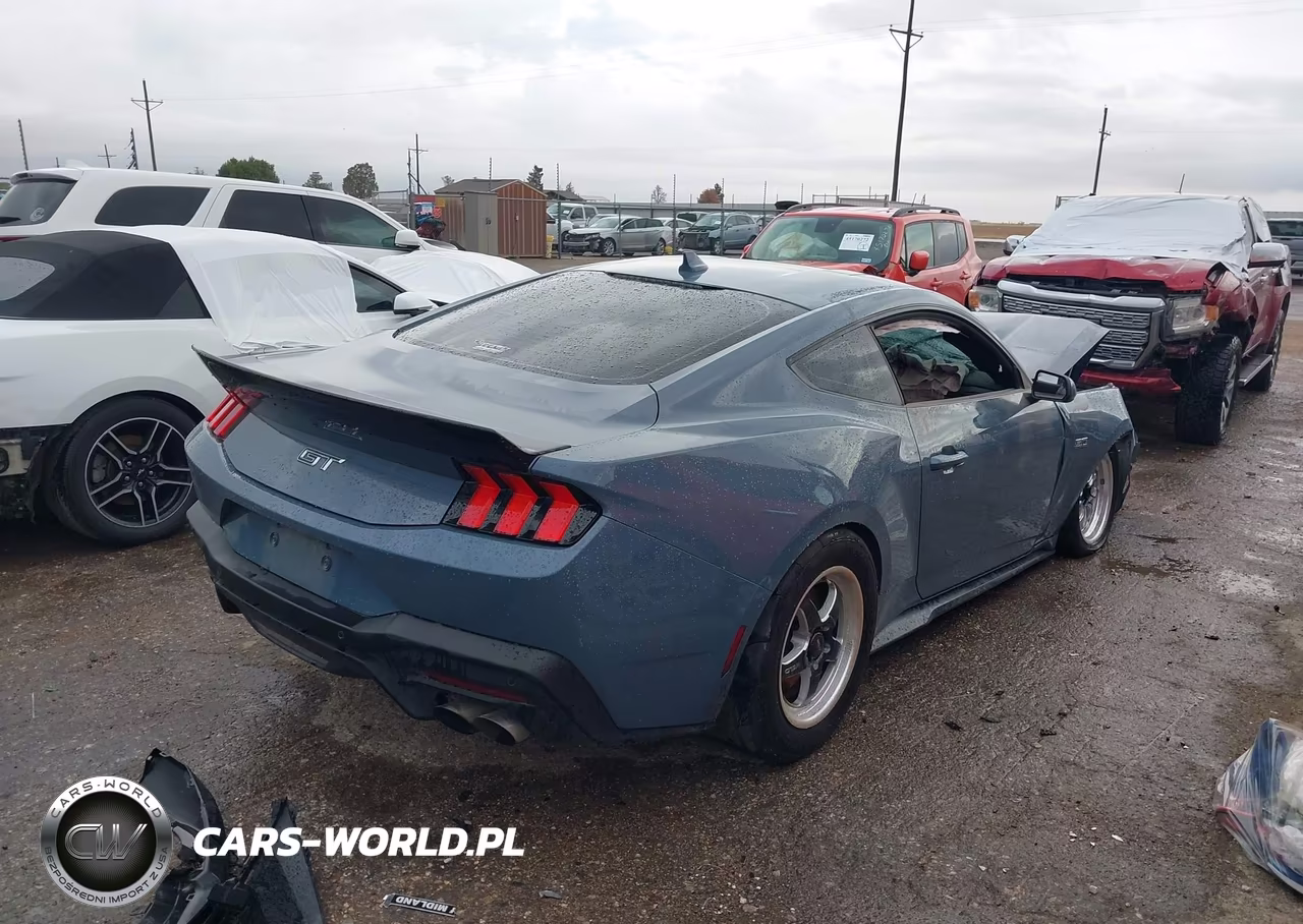 2024 Ford Mustang Gt Premium Fastback VIN:1FA6P8CF9R5435920 - 4