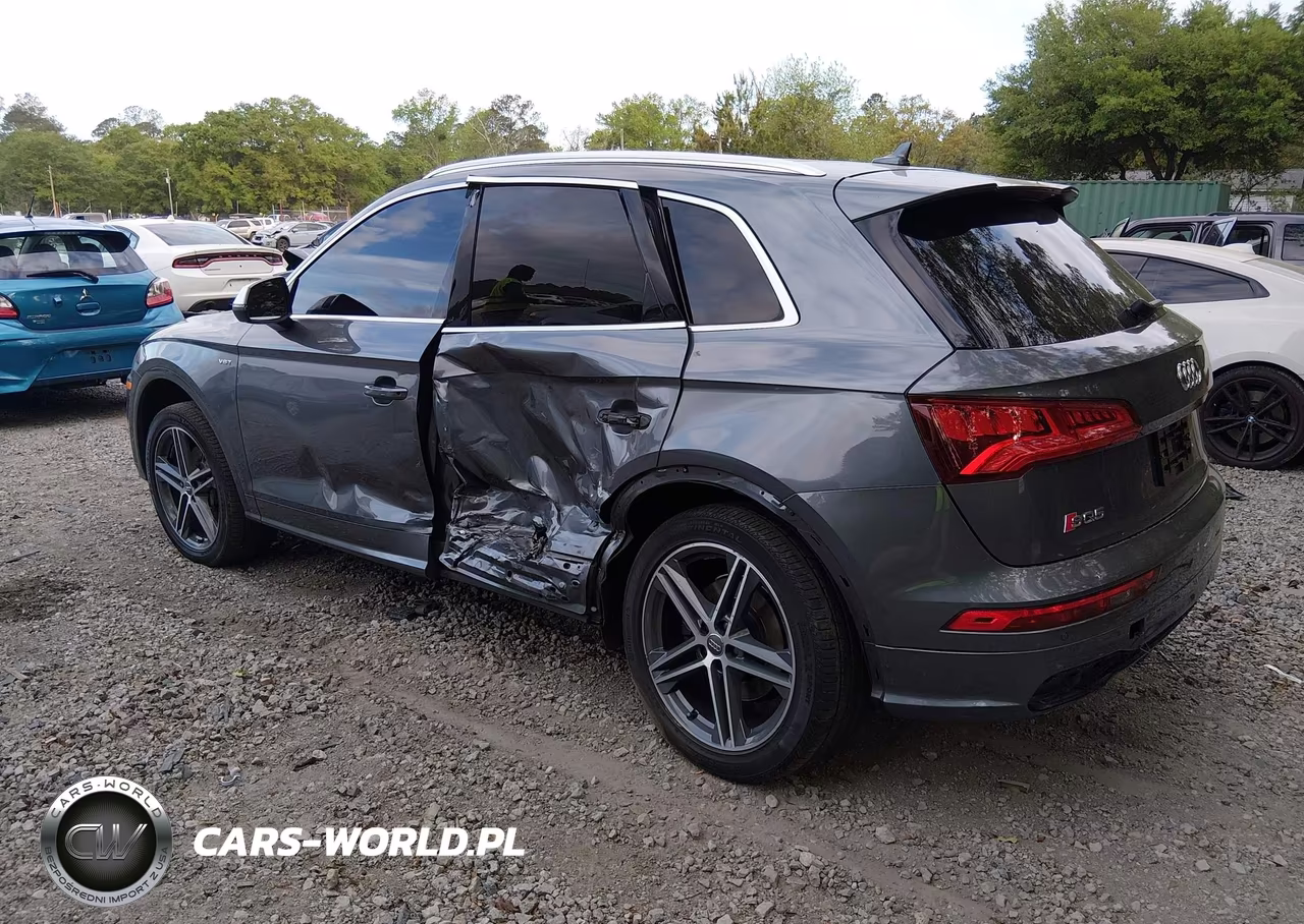 2018 Audi Sq5 3.0T Premium Plus VIN:WA1A4AFY6J2149038 - 3