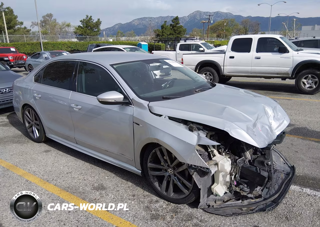 2017 Volkswagen Passat 1.8T R-Line
