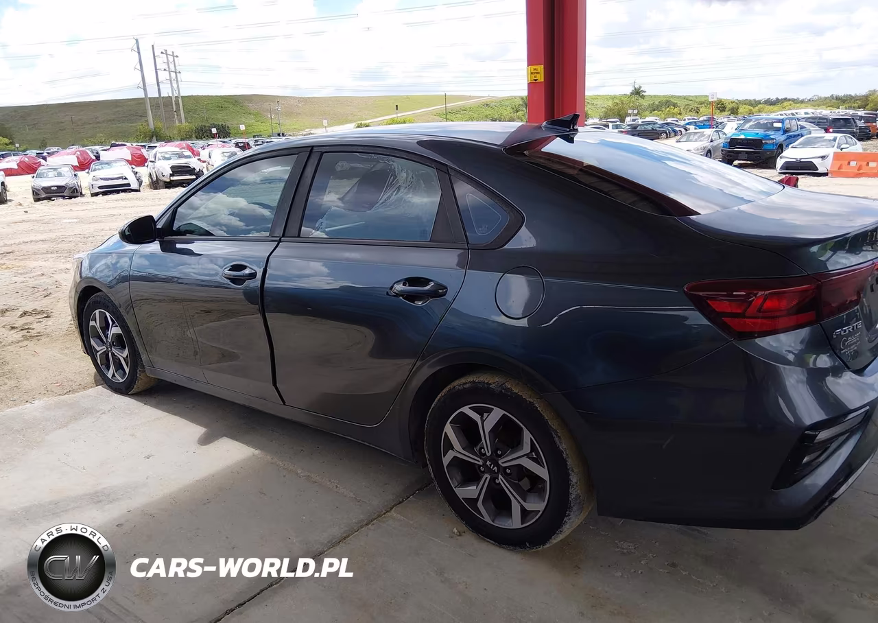 2019 Kia Forte Lxs VIN:3KPF24AD3KE120561 - 14