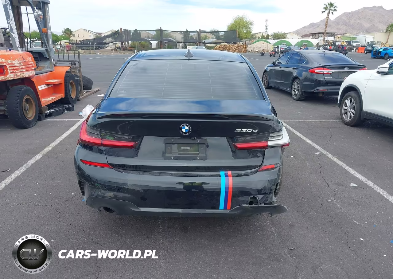 2021 BMW 330E VIN:3MW5P7J02M8B67395 - 15