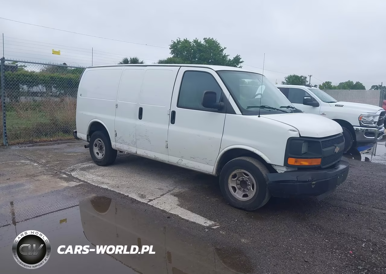 2016 Chevrolet Express 2500 Work Van