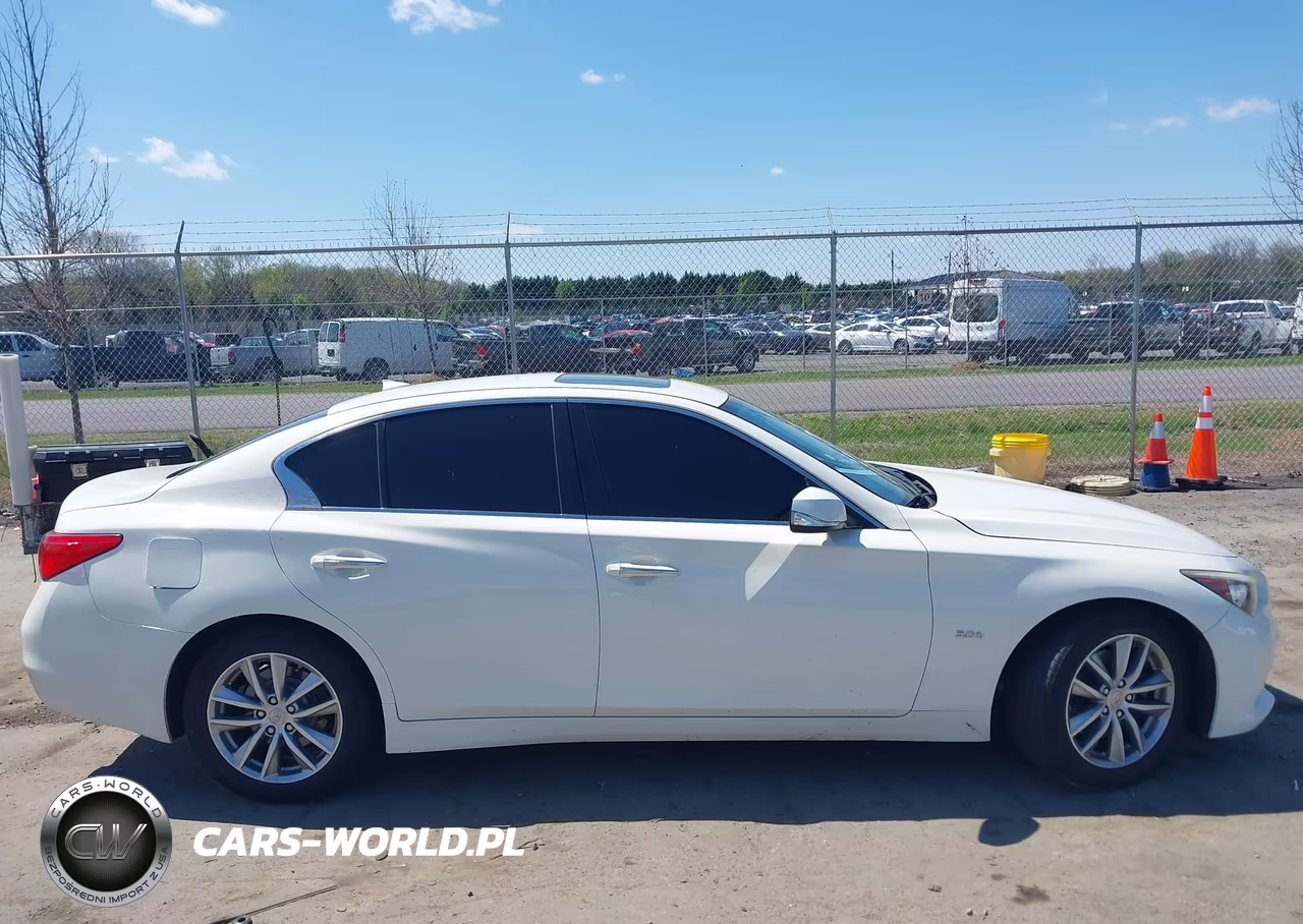 2017 Infiniti Q50 3.0T Premium VIN:JN1EV7APXHM742540 - 13