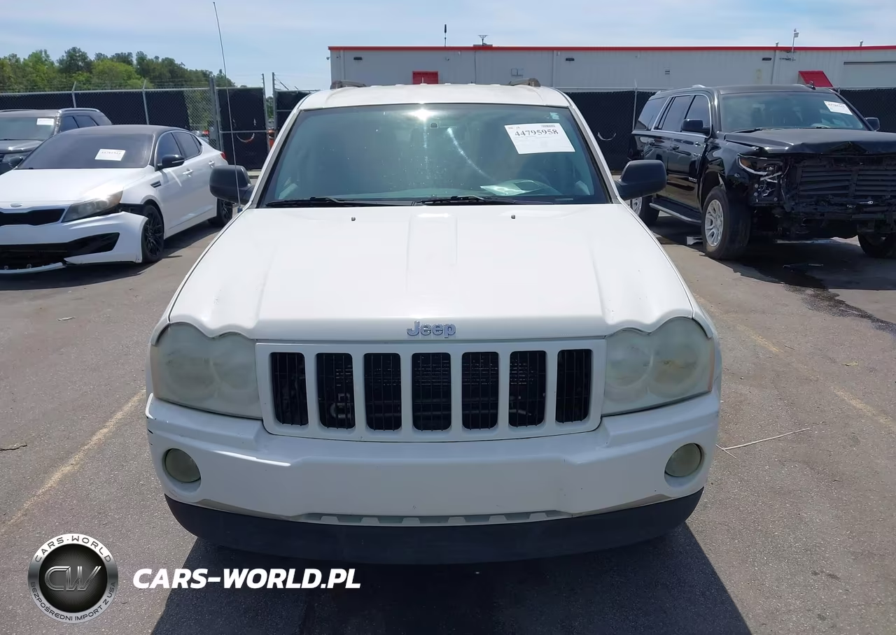 2007 Jeep Grand Cherokee Laredo VIN:1J8GS48K17C538715 - 12