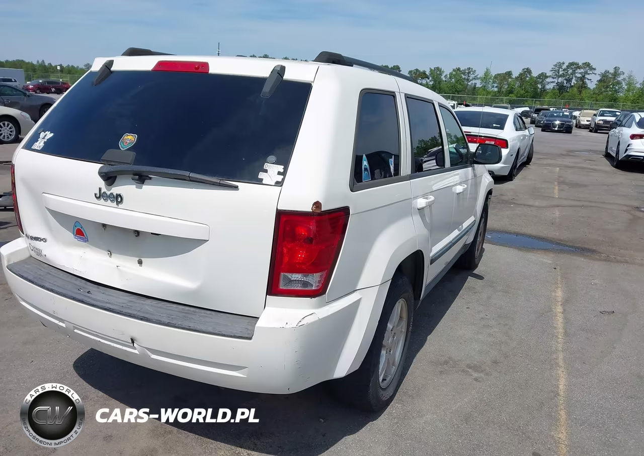 2007 Jeep Grand Cherokee Laredo VIN:1J8GS48K17C538715 - 4