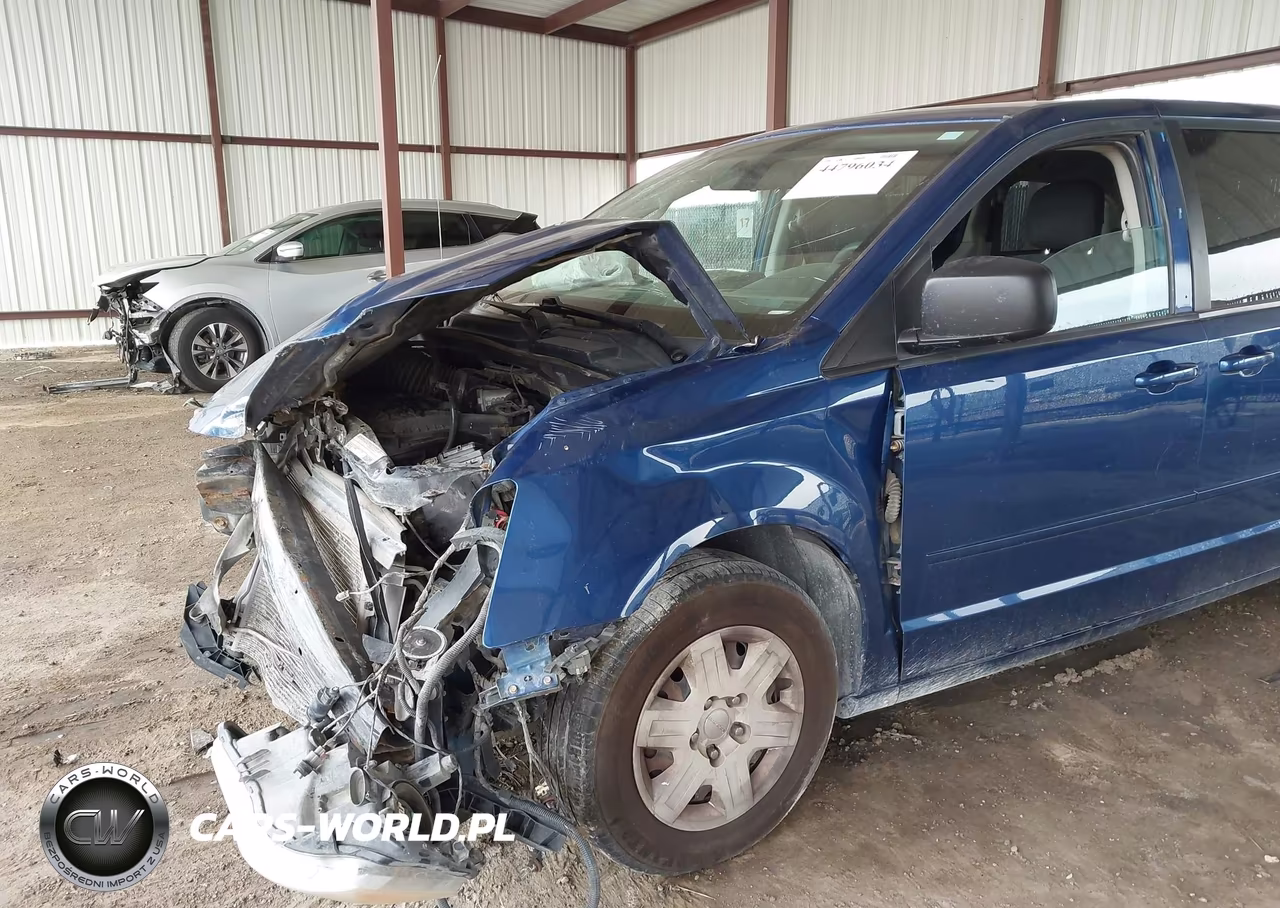 2011 Dodge Grand Caravan Express VIN:2D4RN4DG8BR724344 - 6