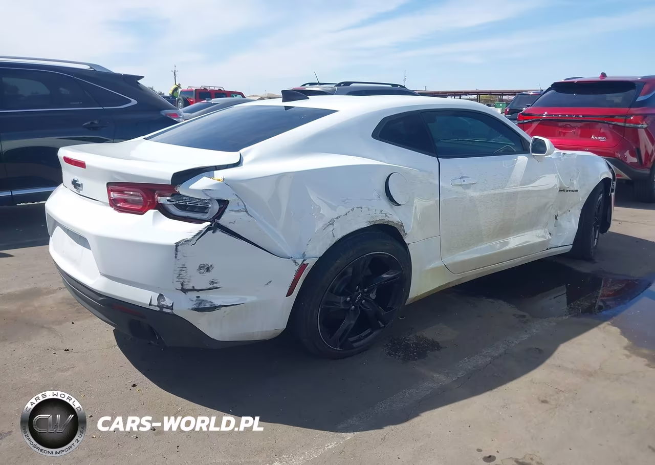 2022 Chevrolet Camaro Rwd 1Lt VIN:1G1FB1RX6N0124297 - 4